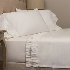 Haystack Haven Bella Full Size 4 Piece Ruffled Hem Sheets Set